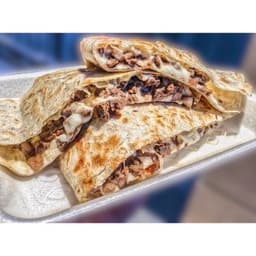 Quesadilla Con Carne